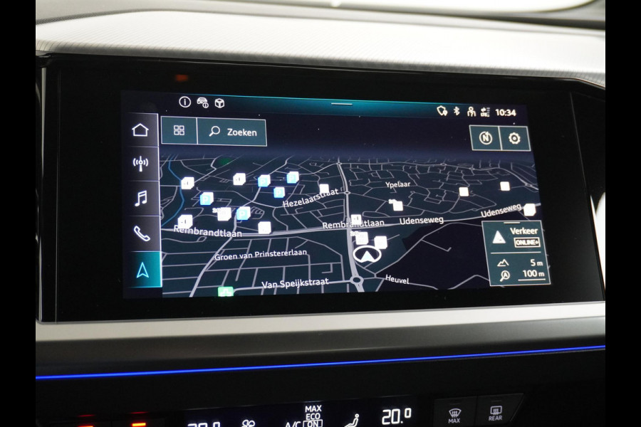 Audi Q4 e-tron 50 quattro Advanced edition 77 kWh VAN: 42.900,- VOOR: 38.877,- UW HERFSTVOORDEEL: 4.023,- MEMORY SEAT | ELEK. TREKHAAK | LEDER