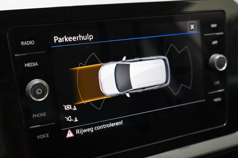 Volkswagen T-Cross 1.0 TSI 95pk Life Edition | Parkeersensoren | Climate control | Apple Carplay | Hoge instap |