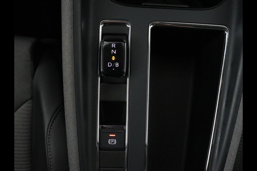 Škoda ENYAQ iV 60 | Camera | Carplay | Keyless | Half leder | Navigatie | Full LED | Climate control | Cruise control | Parkeerhulp | Getint glas