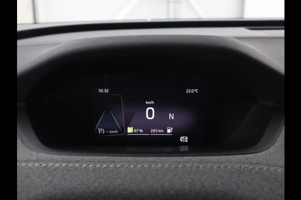 Škoda ENYAQ iV 60 | Camera | Carplay | Keyless | Half leder | Navigatie | Full LED | Climate control | Cruise control | Parkeerhulp | Getint glas