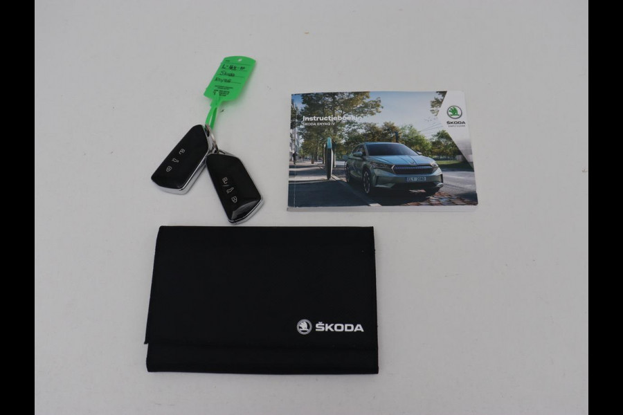 Škoda ENYAQ iV 60 | Camera | Carplay | Keyless | Half leder | Navigatie | Full LED | Climate control | Cruise control | Parkeerhulp | Getint glas
