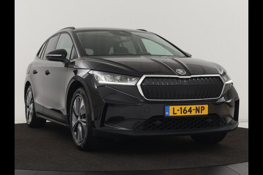 Škoda ENYAQ iV 60 | Camera | Carplay | Keyless | Half leder | Navigatie | Full LED | Climate control | Cruise control | Parkeerhulp | Getint glas