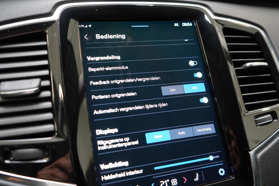 Volvo XC90 2.0 T8 455pk Recharge AWD Core Bright | Leder | Memory | H/K Premium | Elektr.verst. stoelen |
