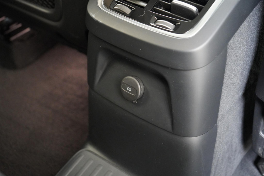 Volvo XC90 2.0 T8 455pk Recharge AWD Core Bright | Leder | Memory | H/K Premium | Elektr.verst. stoelen |