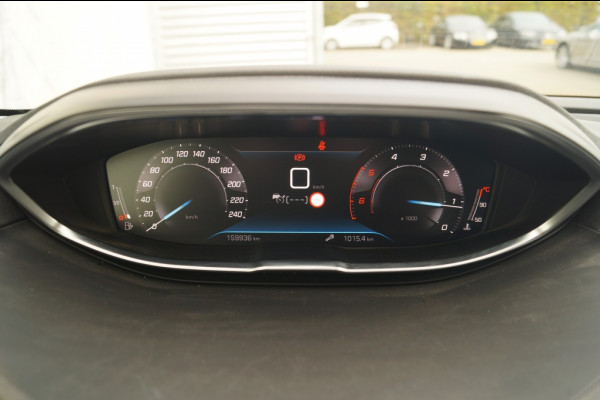 Peugeot 3008 1.5 BlueHDi Allure Business