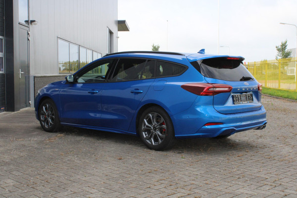 Ford FOCUS Wagon 1.0 EcoBoost Hybrid ST Line X 155pk | Winterpack | Driver Assistance Pack