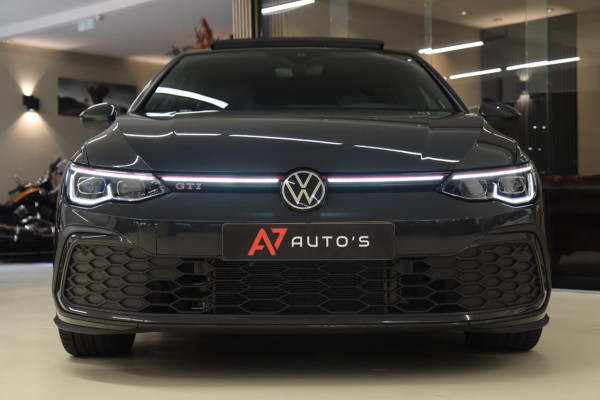 Volkswagen Golf 2.0 TSI GTI PANO / CARPLAY / H&K / CAM / VOL