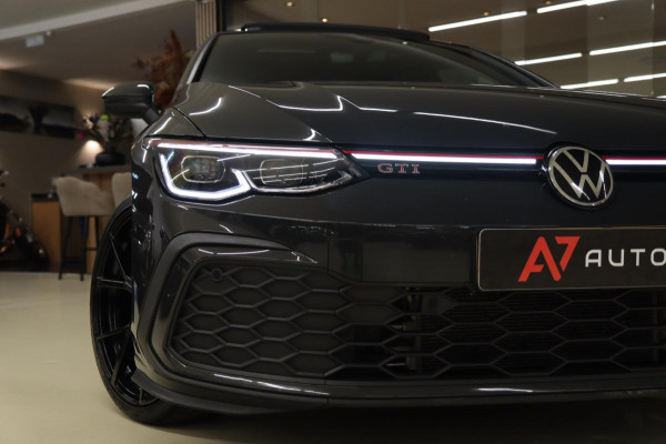 Volkswagen Golf 2.0 TSI GTI PANO / CARPLAY / H&K / CAM / VOL
