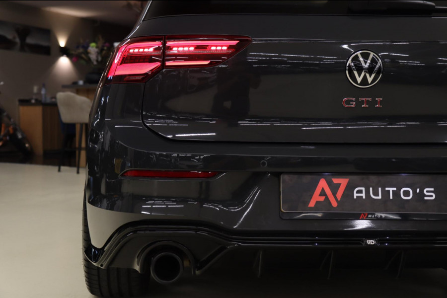 Volkswagen Golf 2.0 TSI GTI PANO / CARPLAY / H&K / CAM / VOL