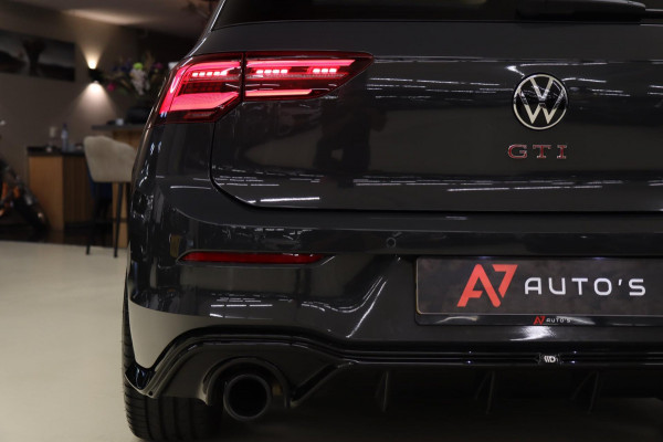 Volkswagen Golf 2.0 TSI GTI PANO / CARPLAY / H&K / CAM / VOL