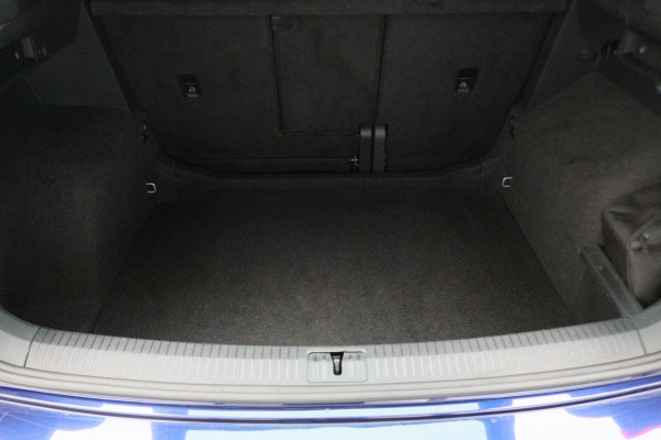 Volkswagen Tiguan 1.4 TSI ACT Highline R-Line Virtual Cockpit, ACC, Apple Carplay, Camera, DAB, Trekhaak, 19"