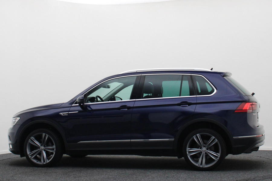 Volkswagen Tiguan 1.4 TSI ACT Highline R-Line Virtual Cockpit, ACC, Apple Carplay, Camera, DAB, Trekhaak, 19"