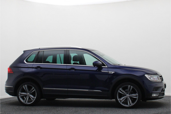 Volkswagen Tiguan 1.4 TSI ACT Highline R-Line Virtual Cockpit, ACC, Apple Carplay, Camera, DAB, Trekhaak, 19"