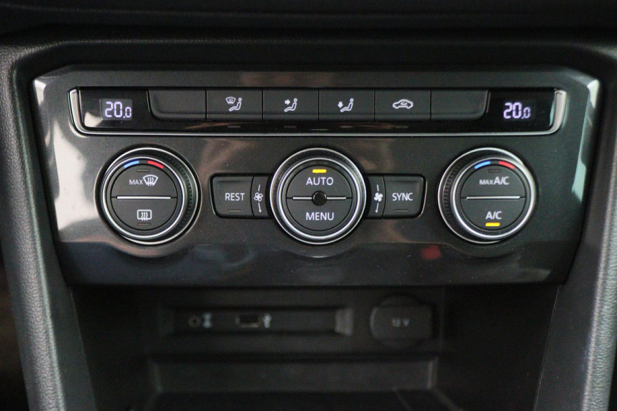 Volkswagen Tiguan 1.4 TSI ACT Highline R-Line Virtual Cockpit, ACC, Apple Carplay, Camera, DAB, Trekhaak, 19"