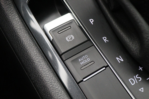 Volkswagen Tiguan 1.4 TSI ACT Highline R-Line Virtual Cockpit, ACC, Apple Carplay, Camera, DAB, Trekhaak, 19"