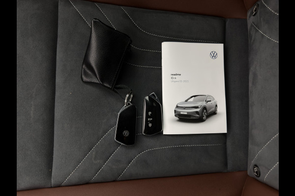 Volkswagen ID.4 First 77 kWh [ 3-Fase ] (INCL-BTW) *HEAT-PUMP | LEATHER-MICROFIBRE | FULL-LED | HEATED-COMFORTSEATS | DIGI-COCKPIT | AMBIENT-LIGHT | NAVI-FULLMAP | ECC | PDC | TOWBAR | PRIVACY-GLASS | CRUISE | CAMERA | CARPLAY | 20