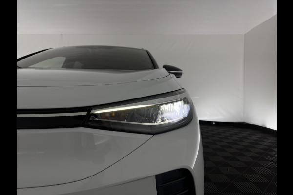Volkswagen ID.4 First 77 kWh [ 3-Fase ] (INCL-BTW) *HEAT-PUMP | LEATHER-MICROFIBRE | FULL-LED | HEATED-COMFORTSEATS | DIGI-COCKPIT | AMBIENT-LIGHT | NAVI-FULLMAP | ECC | PDC | TOWBAR | PRIVACY-GLASS | CRUISE | CAMERA | CARPLAY | 20