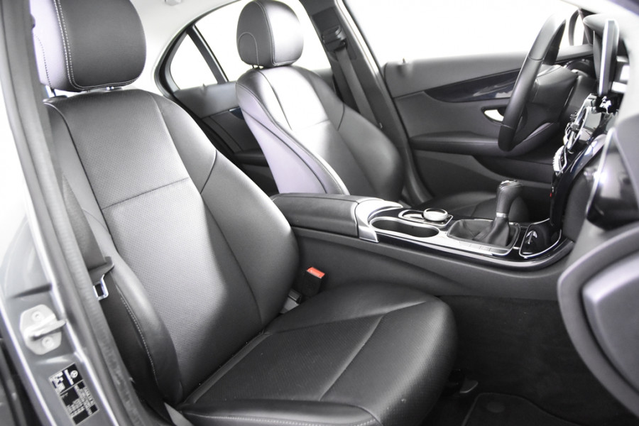 Mercedes-Benz C-Klasse 180 CDI Premium Plus *Leer*Navigatie*PDC*