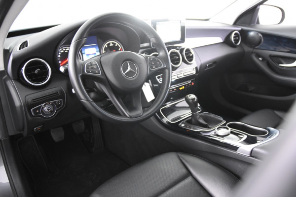 Mercedes-Benz C-Klasse 180 CDI Premium Plus *Leer*Navigatie*PDC*