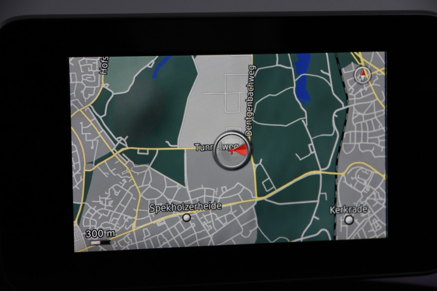 Mercedes-Benz C-Klasse 180 CDI Premium Plus *Leer*Navigatie*PDC*