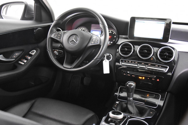 Mercedes-Benz C-Klasse 180 CDI Premium Plus *Leer*Navigatie*PDC*