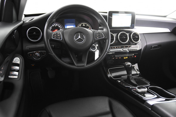 Mercedes-Benz C-Klasse 180 CDI Premium Plus *Leer*Navigatie*PDC*