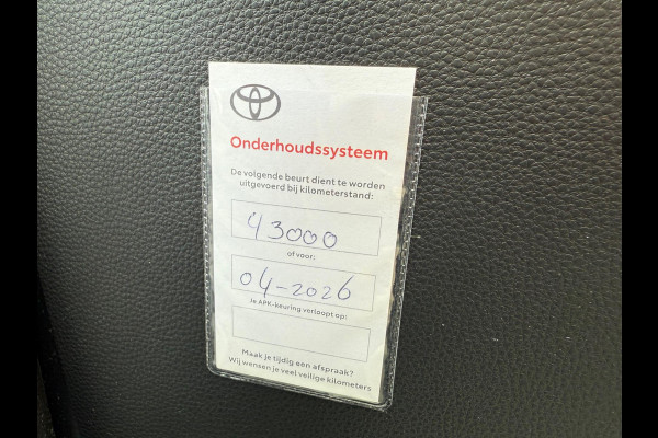 Toyota Corolla Touring Sports Hybrid 140 Business, CarPlay, Trekhaak, Stuur + stoelverw