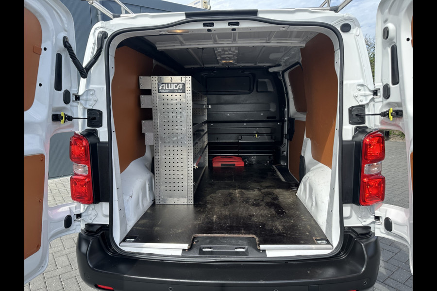 Citroën Jumpy 2.0 BlueHDI 123 PK / L2H1 / 1e EIG. / IMPERIAAL / TREKHAAK / 2.500 KG AHG / AIRCO / CRUISE