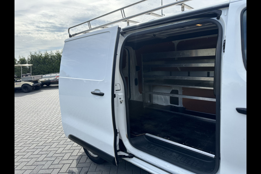 Citroën Jumpy 2.0 BlueHDI 123 PK / L2H1 / 1e EIG. / IMPERIAAL / TREKHAAK / 2.500 KG AHG / AIRCO / CRUISE