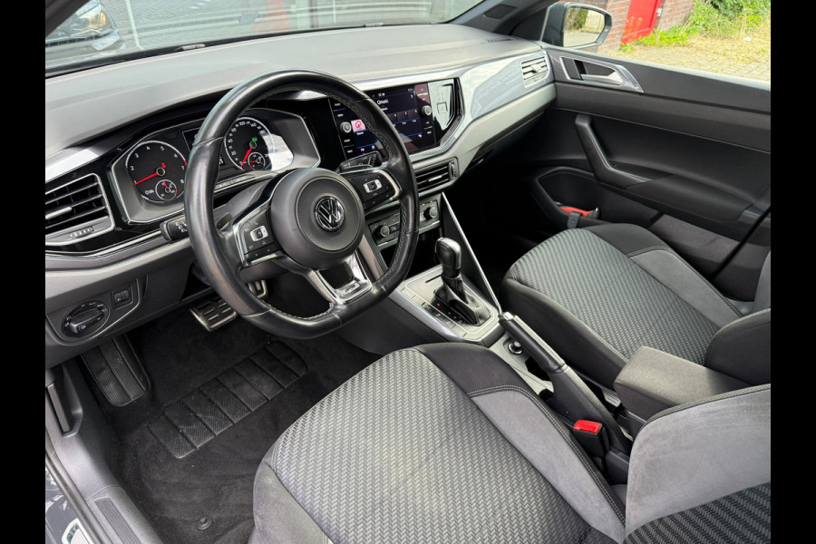 Volkswagen Polo 1.0 TSI Highline Business R - Automaat - Navi - Climate - Org.NL