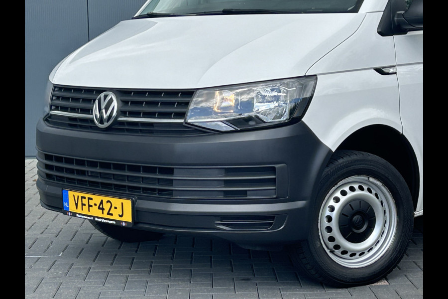 Volkswagen Transporter 2.0 TDI 102 PK / L2H1 / 1e EIG. / ALUCA INRICHTING / IMPERIAAL / TREKHAAK / AIRCO / CRUISE / BLUETOOTH / 3-ZITS
