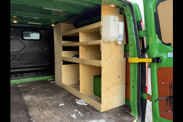 Ford Transit Custom 2.0 TDCI 131 PK E6 / L2H1 / 1e EIG. / 2.6 TONS TREKHAAK / AIRCO / CRUISE / NAVI / PDC