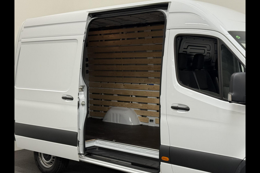 Mercedes-Benz Sprinter 315 1.9 CDI L2H2 Automaat Airco Trekhaak Camera Navigatie