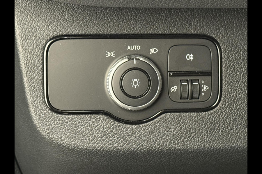 Mercedes-Benz Sprinter 315 1.9 CDI L2H2 Automaat Airco Trekhaak Camera Navigatie