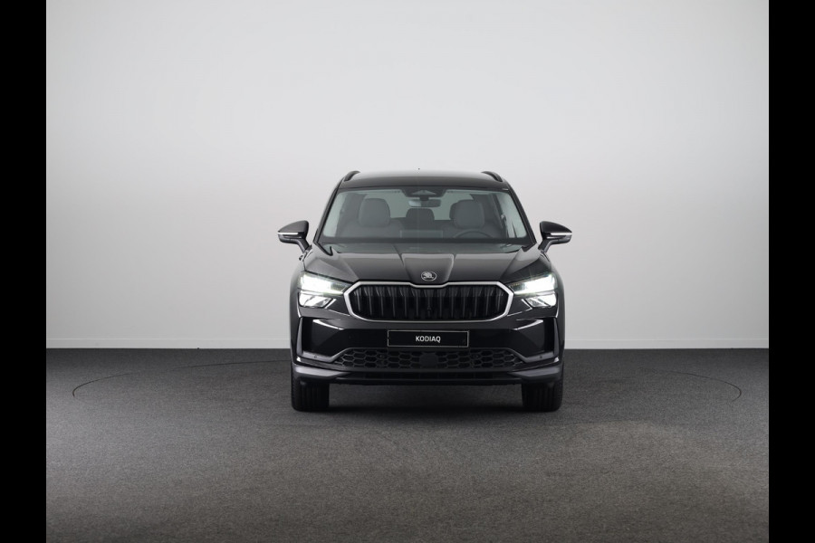 Škoda Kodiaq Business Edition PHEV 1.5 TSI 204 pk 6 versn. DSG | Trekhaak | 19 inch | Adaptive Cruise | Blind Spot | Elek. stoel