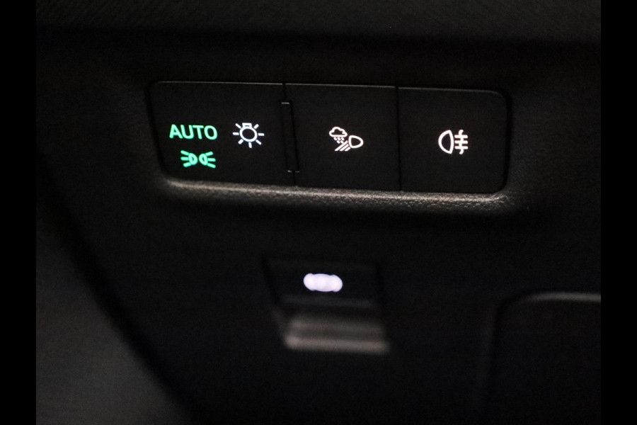 Škoda Kodiaq Business Edition PHEV 1.5 TSI 204 pk 6 versn. DSG | Trekhaak | 19 inch | Adaptive Cruise | Blind Spot | Elek. stoel