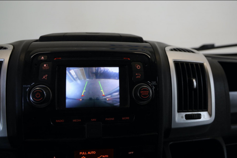 Fiat Ducato 2.3 MultiJet L2/H2 150PK LEDER CLIMA/AIRCO CAMERA CRUISE CONTROL ZWART TREKHAAK IMPERIAAL LEASE V/A €99,- pm INRUILMOG