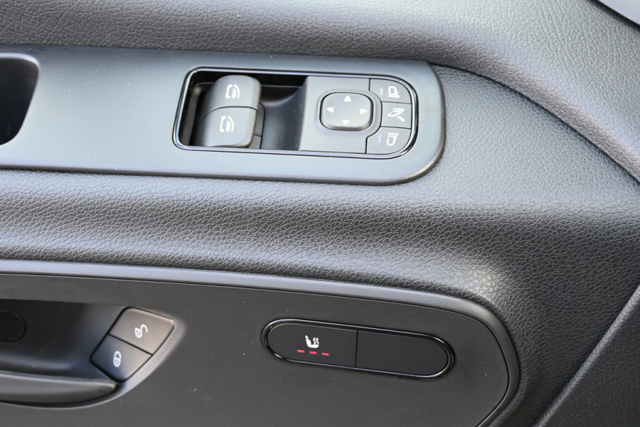 Mercedes-Benz Sprinter 319 CDI 4x4 L4H2 Select MAXI Distronic, Geveerde stoel, LED, 360 Camera