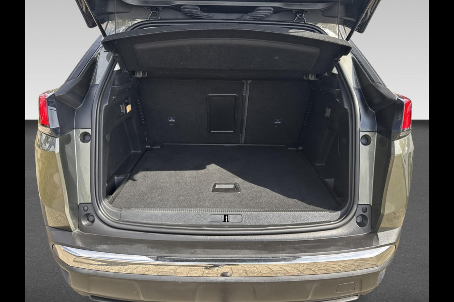 Peugeot 3008 1.2 PureTech Blue Lease Executive volleder | trekhaak Peugeot 3008 1.2 PureTech Blue Lease Executive volleder | trekhaak