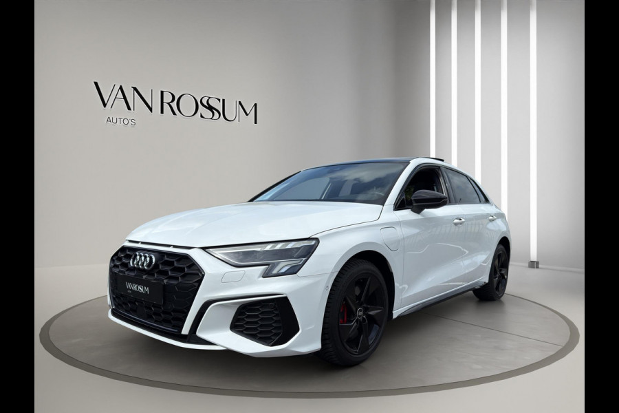 Audi A3 Sportback 45 TFSI e S-Line Pano B&O Matrix Carplay