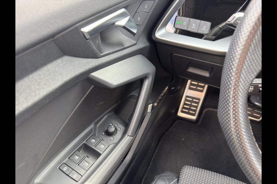 Audi A3 Sportback 45 TFSI e S-Line Pano B&O Matrix Carplay