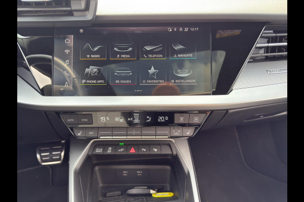Audi A3 Sportback 45 TFSI e S-Line Pano B&O Matrix Carplay