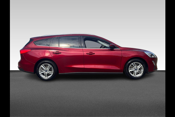 Ford FOCUS Wagon 1.0 EcoBoost Trend Edition Business | Trekhaak |