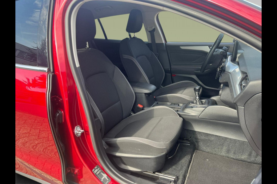 Ford FOCUS Wagon 1.0 EcoBoost Trend Edition Business | Trekhaak |