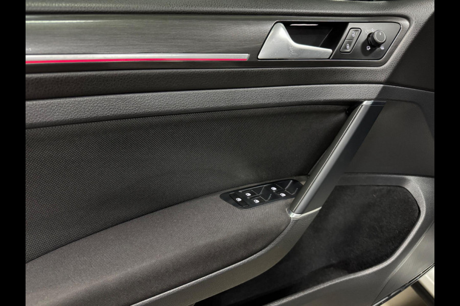 Volkswagen Golf 2.0 TSI GTI Performance, Pano, Virtual Cockpit, Voll Led, ACC, Apple Carplay, Cam, Clima, Volledig Onderhoud