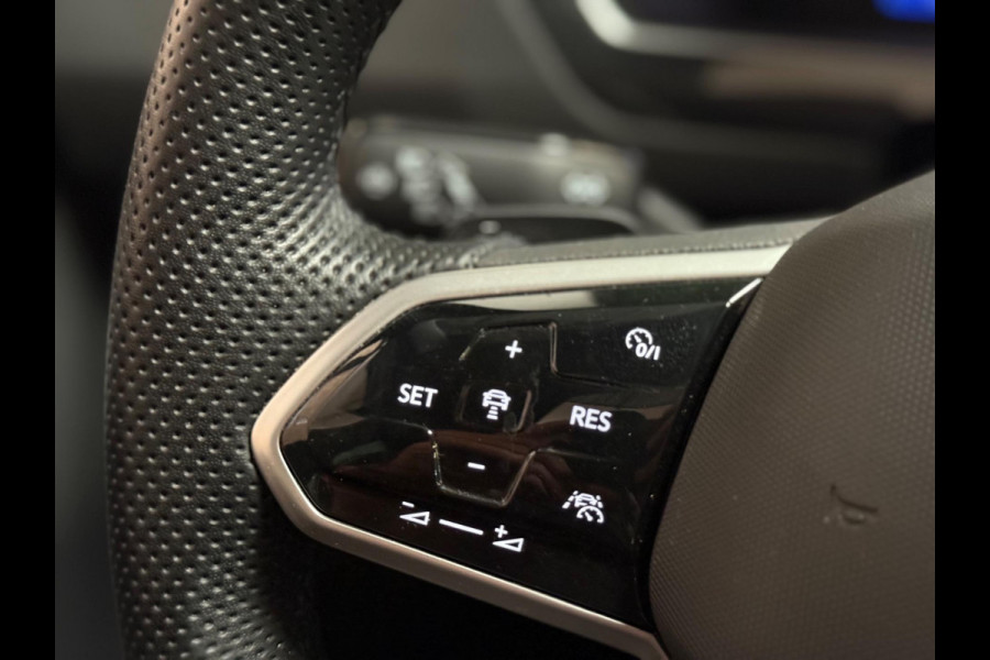 Volkswagen Tiguan 1.5 TSI 3x R-Line | Pano | Leer | Memory | ACC | Side Assist |Keyless Volkswagen Tiguan 1.5 TSI 3x R-Line | Pano | Leer | Memory | ACC | Side Assist |Keyless