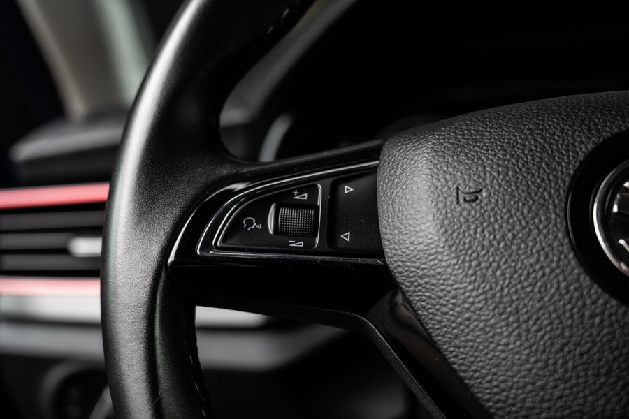 Škoda SCALA 1.0 TSI Active | Pdc | Cruise | Carplay | Navi
