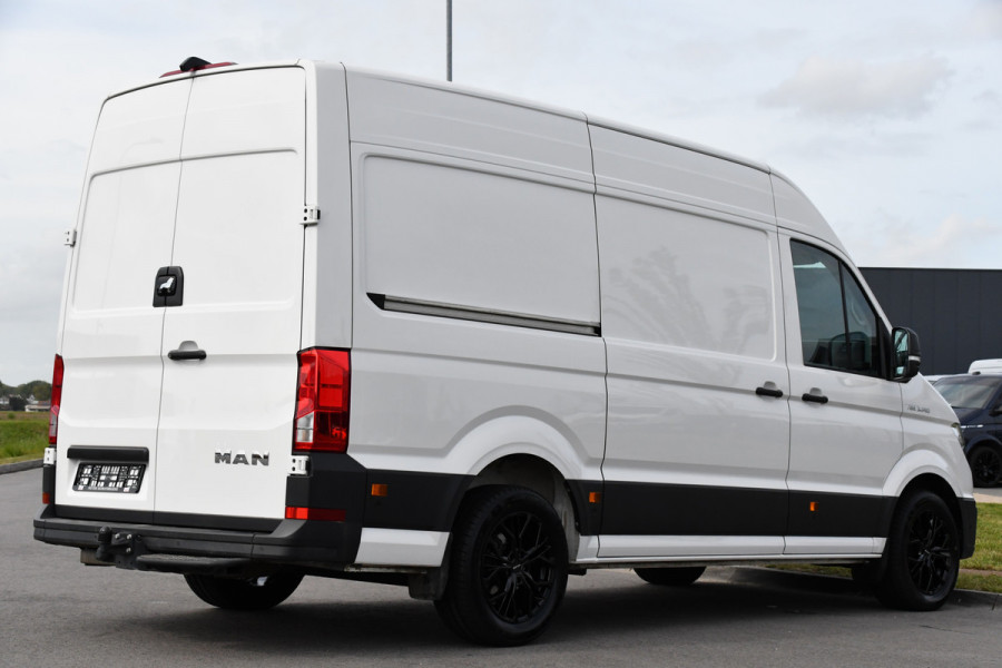 MAN TGE 3.140 35 2.0 L3H3 PB Edition Camera, Cruise, Carplay, Automaat, Sensoren, LED, 140pk, Multimedia, Sensoren, Trekhaak,
