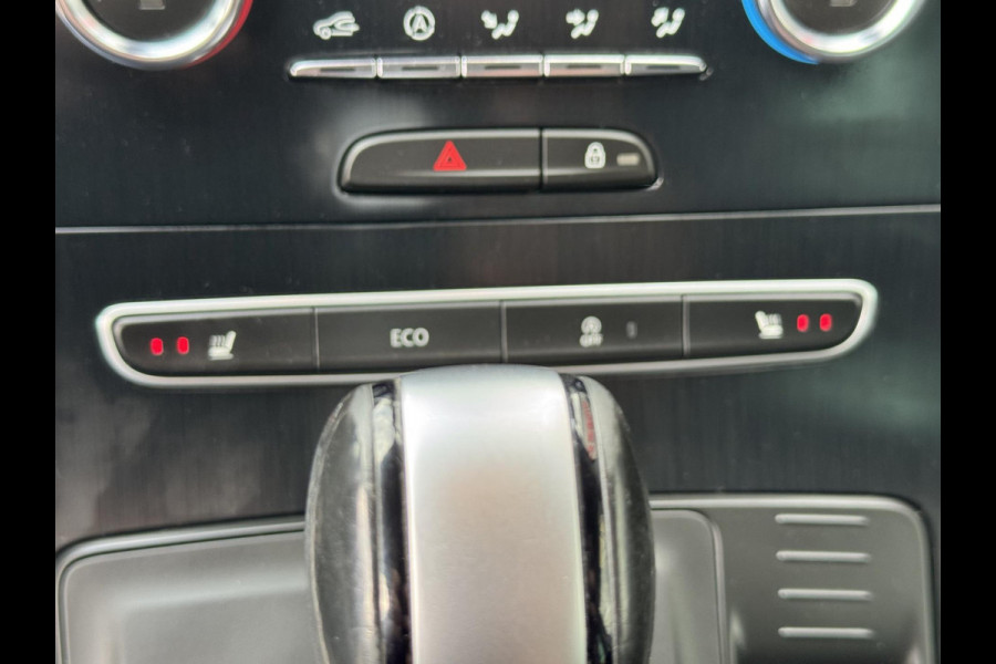 Renault Grand Scénic 1.3 TCe Limited - Automaat I Navigatie I Airco I Achteruitrij Camera I LED/PDC I Dealer onderhouden