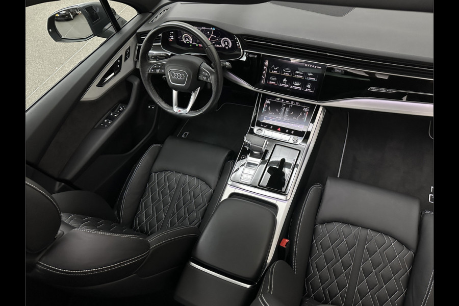 Audi Q7 TFSI e 381PK S-Line | 360 Camera | RS-Leder | Laser-LED | BTW | ACC | Head-Up | Panorama | Keyless-Entry | Luchtvering | Memory | Lane & Side assist | Sportstoelen | Black optic | Bovag Garantie.